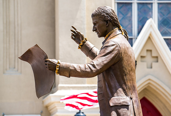 Statue_-16