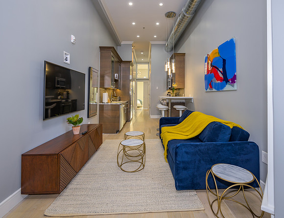 313 Washington Apt 6-8