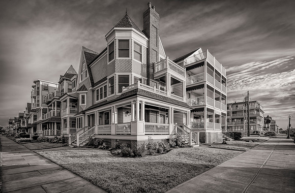 Ocean Grove Corner B&W_2x3