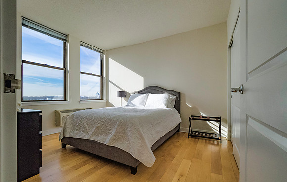 Bedroom 2-1