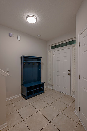 166 Richmond Dr_LR-40