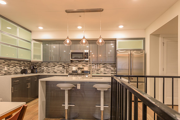 222 1st St Apt 2-7