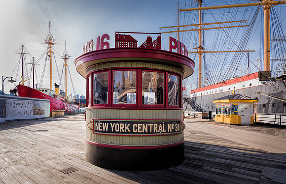 Pier 16 South Street Seaport