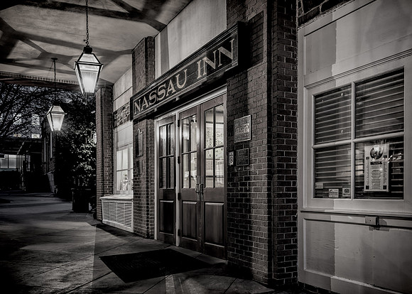 Princeton Nassau Inn B&W