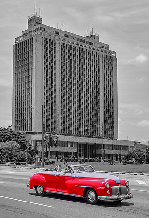 Habana Cars #4_13x19
