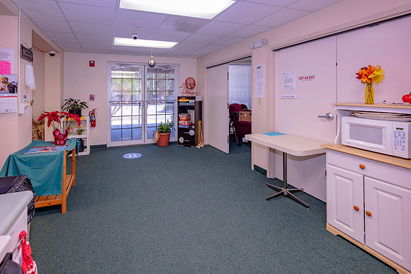 Luther Hall Common Areas HR-4