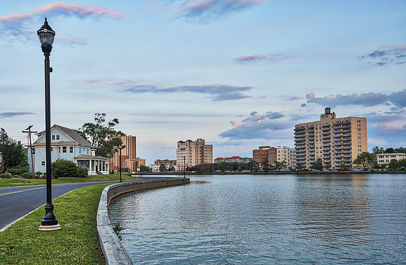 Asbury On The Lake