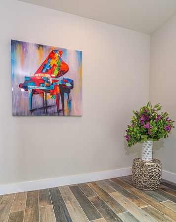 222 1st St Apt 1-4