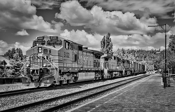 Gritty BNSF 5122 @ Flagstaff