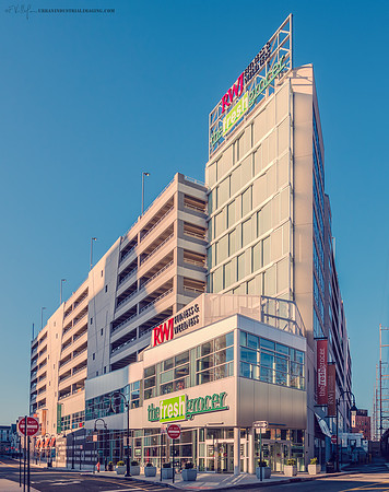 RWJ Fresh Grocer by Day