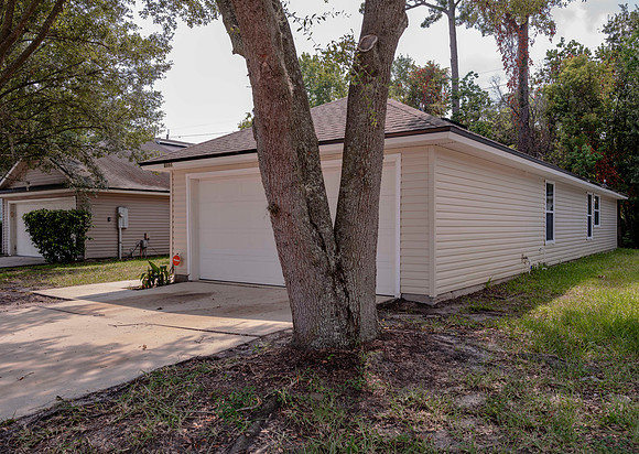 2991 Centerwood Dr Exteriors Lo_Res-3