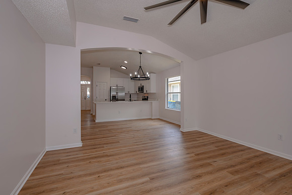 2991 Centerwood Dr Interiors Lo_Res-3