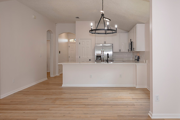 2991 Centerwood Dr Interiors Lo_Res-6