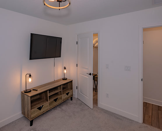 132 Millenia Dr Interiors Lo_Res-6