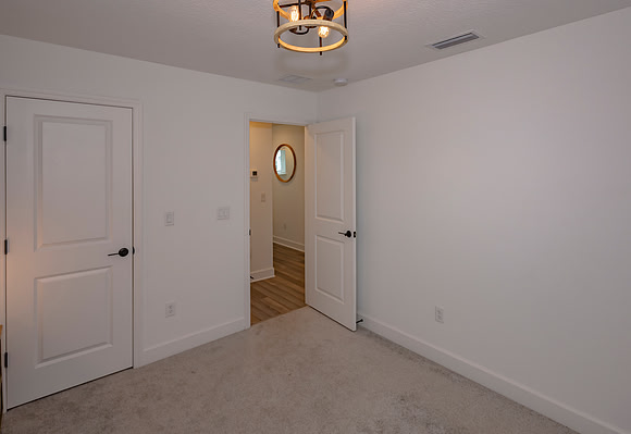 132 Millenia Dr Interiors Lo_Res-8