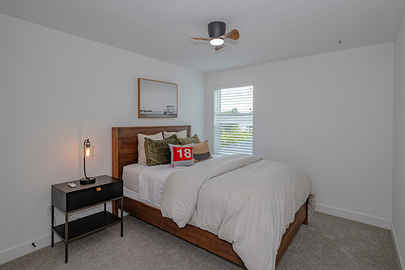 132 Millenia Dr Interiors Lo_Res-14