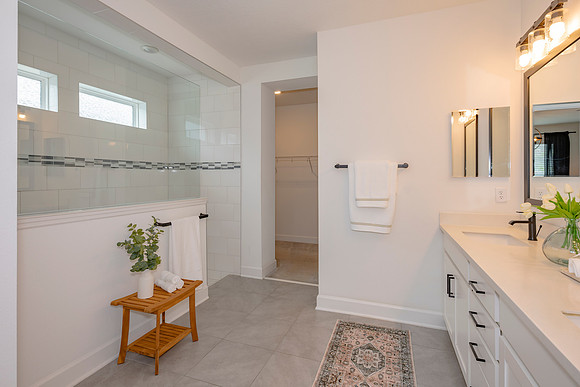 132 Millenia Dr Interiors Lo_Res-46
