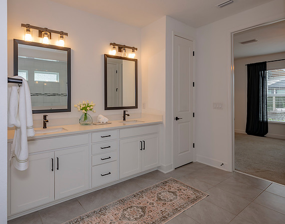 132 Millenia Dr Interiors Lo_Res-48