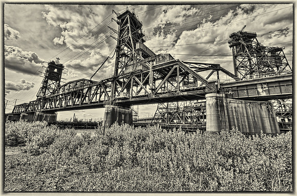 Double Trestle B&W, Jersey City, NJ