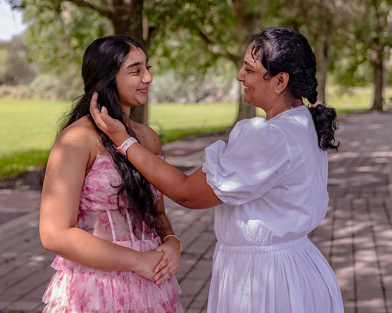 Neelima & Anshika Hi_Res-14