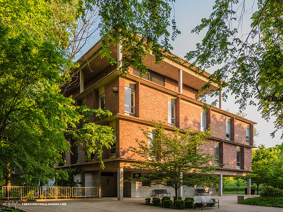 Rutgers Dorm, Rutgers U