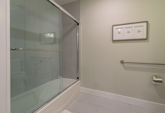 222 1st St Apt 6-23