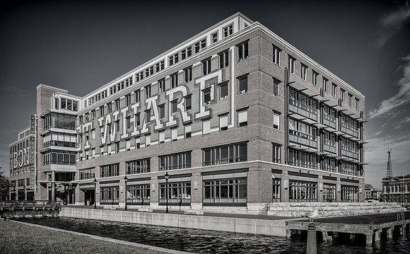 Gritty Bond Street Wharf