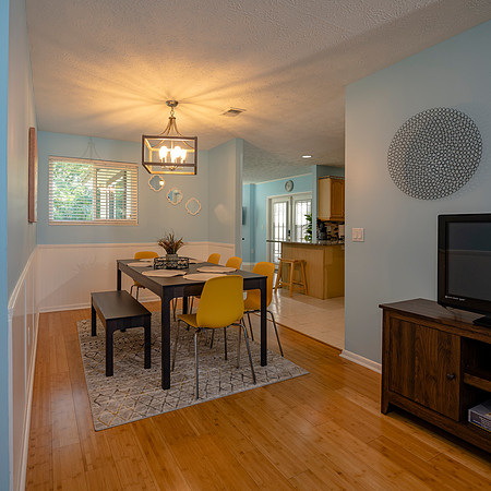 18- 1520 Republic Dr