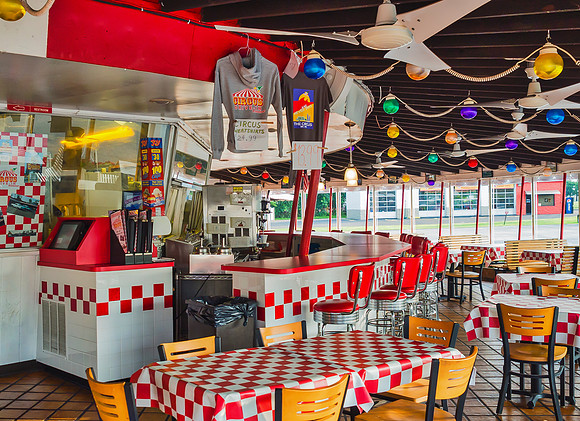 Circus Drive In-5
