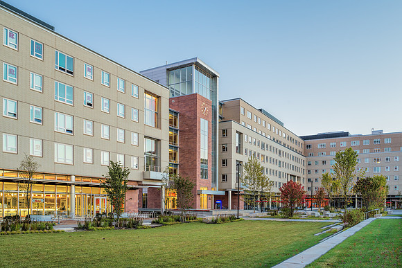 Livingston Couryard View