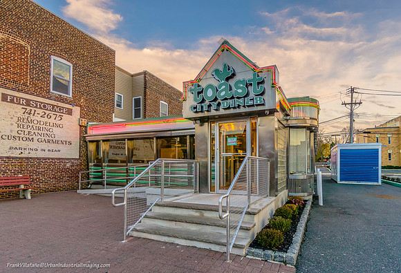 Toast Diner