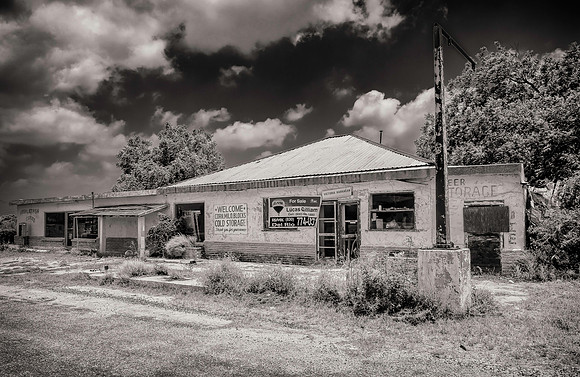 Texas B&W-4