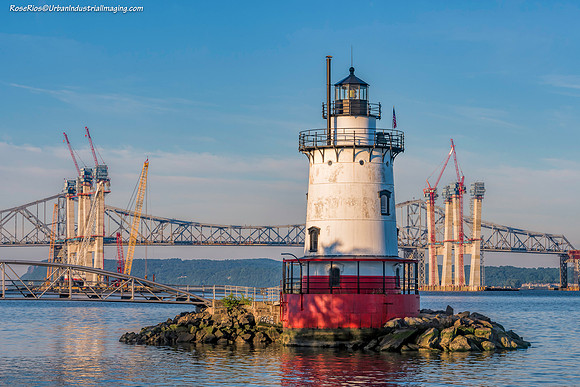 Sleepy Hollow LightHouse and Tappan Zee Bridge