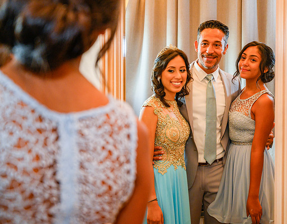 Father & Daughters-2