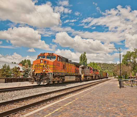 BNSF 5122 Flagstaff, AZ