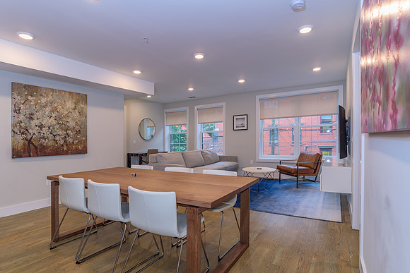 222 1st St Apt 3-19