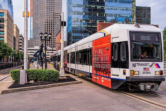Harborside LR Station-1