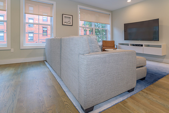 222 1st St Apt 3-9