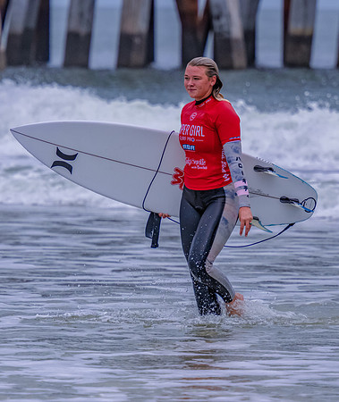 Supergirl Surfer Competition-14