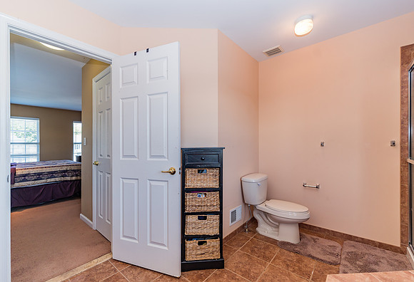 242 Morning Glory MasterBath-1