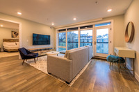 222 1st St Apt 6-17