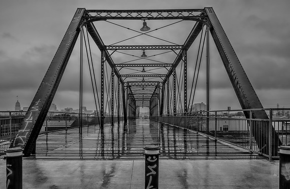 Gritty Hays St Bridge