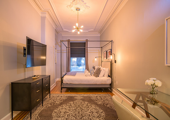 323 York-19