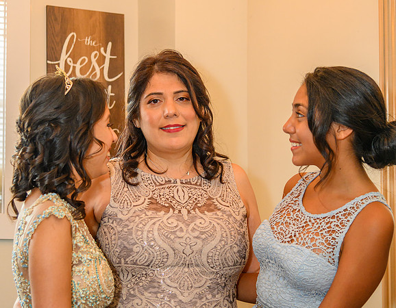 Mother & Daughters-8