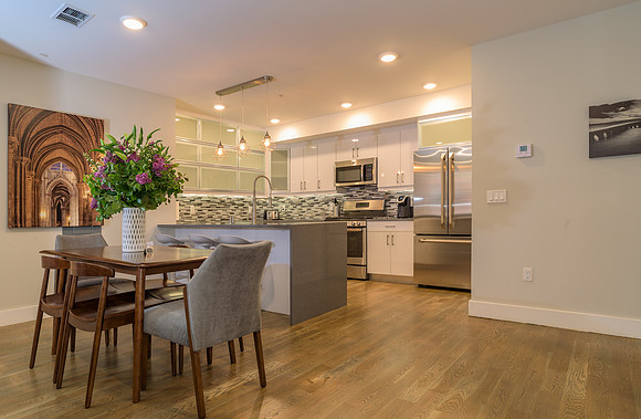 222 1st St Apt 1-11