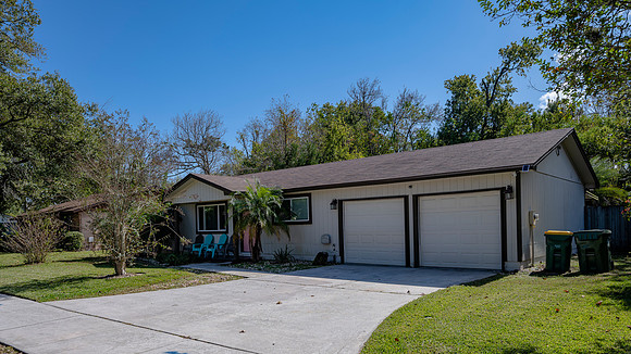 2- 1520 Republic Dr