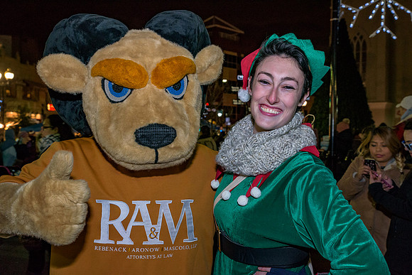 Tree Lighting-1