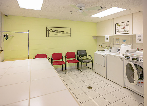 Central Manor Apartment Homes_LR-26