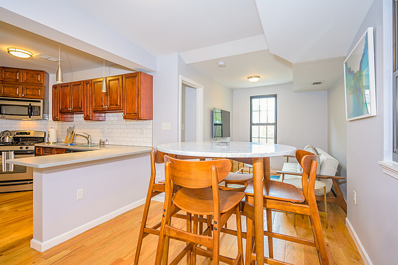 615 Jersey Ave-14