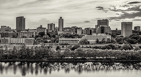 NB On The Raritan B&W Full Magic Hour